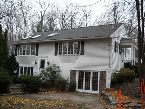 Unit for sale at 476 Milk St, Fitchburg, MA 01420