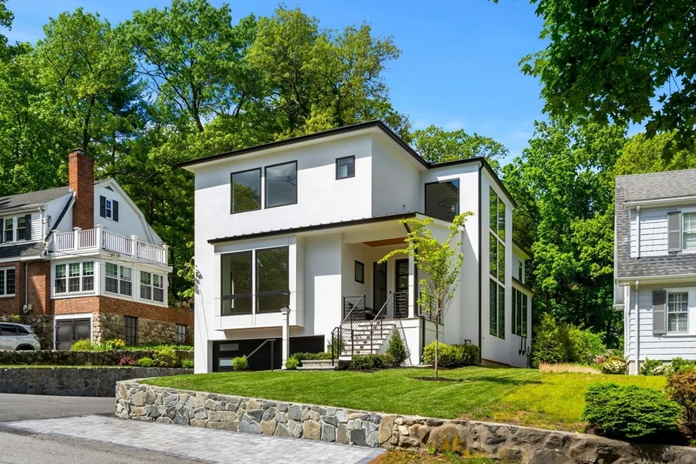 Unit for sale at 17 Prospect Hill Rd, Lexington, MA 02421