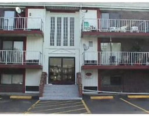 Unit for sale at 126 Beaver St, Framingham, MA 01702