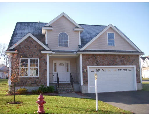 Unit for sale at 19 Rebecca Way, Methuen, MA 01844