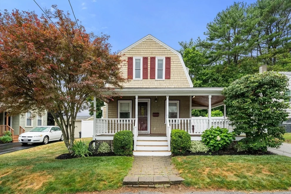Unit for sale at 55 Squanto Rd, Weymouth, MA 02191