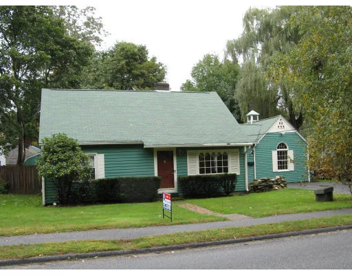 Unit for sale at 71 Crescent St, Shrewsbury, MA 01545
