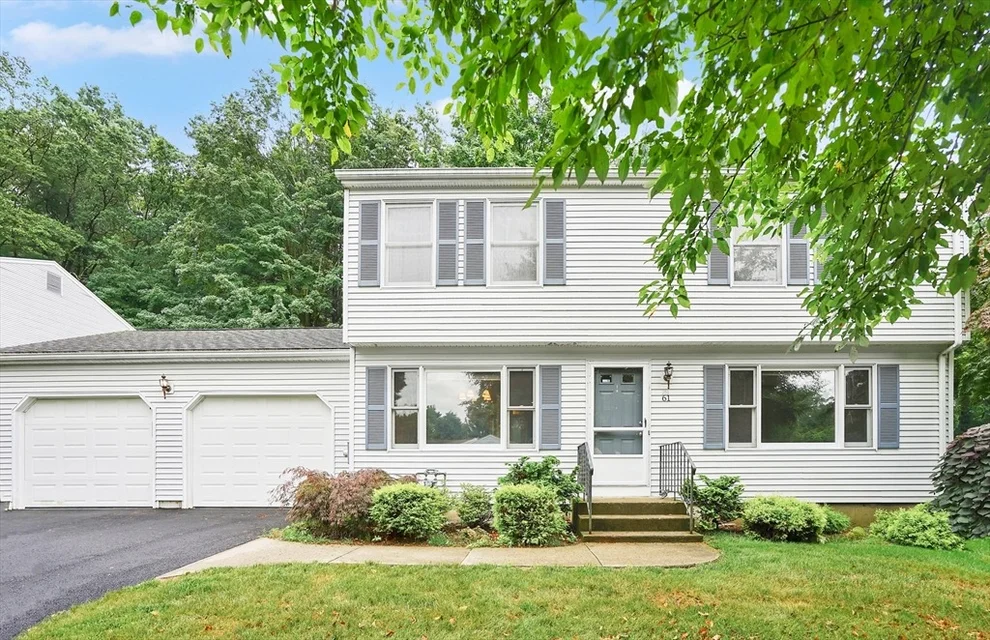 Unit for sale at 61 Caitlin Dr, Springfield, MA 01118