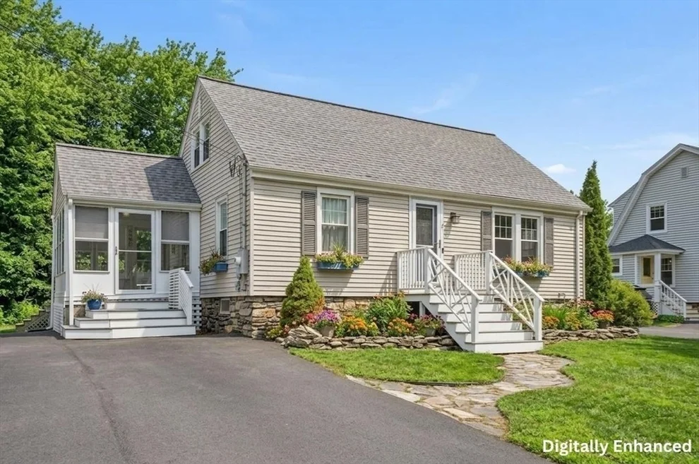 Unit for sale at 21 Park Street, Shrewsbury, MA 01545