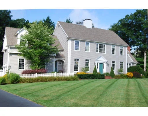 Unit for sale at 7 Gardner Way, Hanover, MA 02339