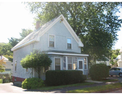 Unit for sale at 356 Lincoln Ave, Saugus, MA 01906