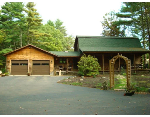 Unit for sale at 3 Chrisjenn Brooke Lane, Lakeville, MA 02347
