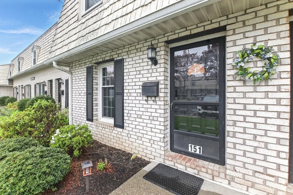 Unit for sale at 151 Corey Colonial, Agawam, MA 01001