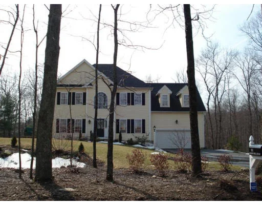Unit for sale at 91 Marsh Hill Rd, Brimfield, MA 01010