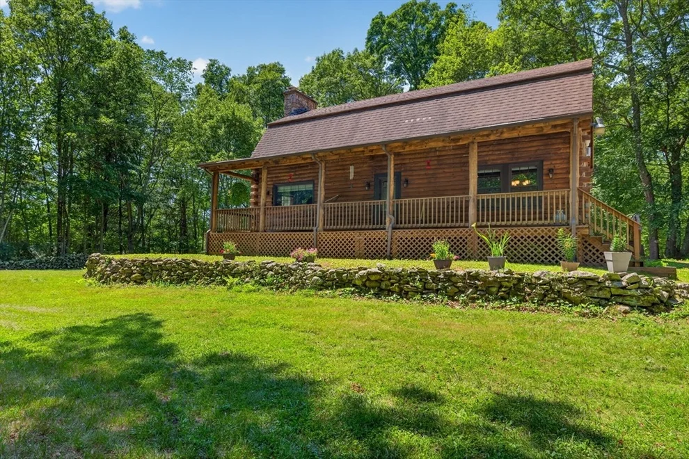 Unit for sale at 82 Hornbine Rd, Rehoboth, MA 02769