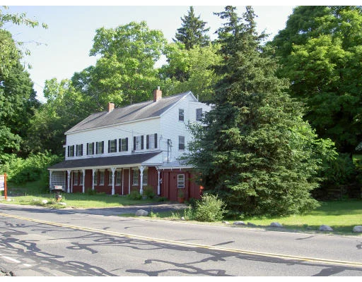 Unit for sale at 133 South St, Westborough, MA 01581