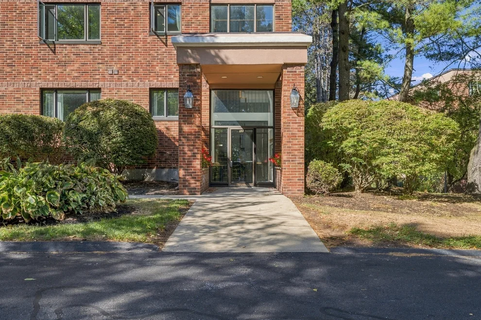 Unit for sale at 12 Ledgewood Way, Peabody, MA 01960