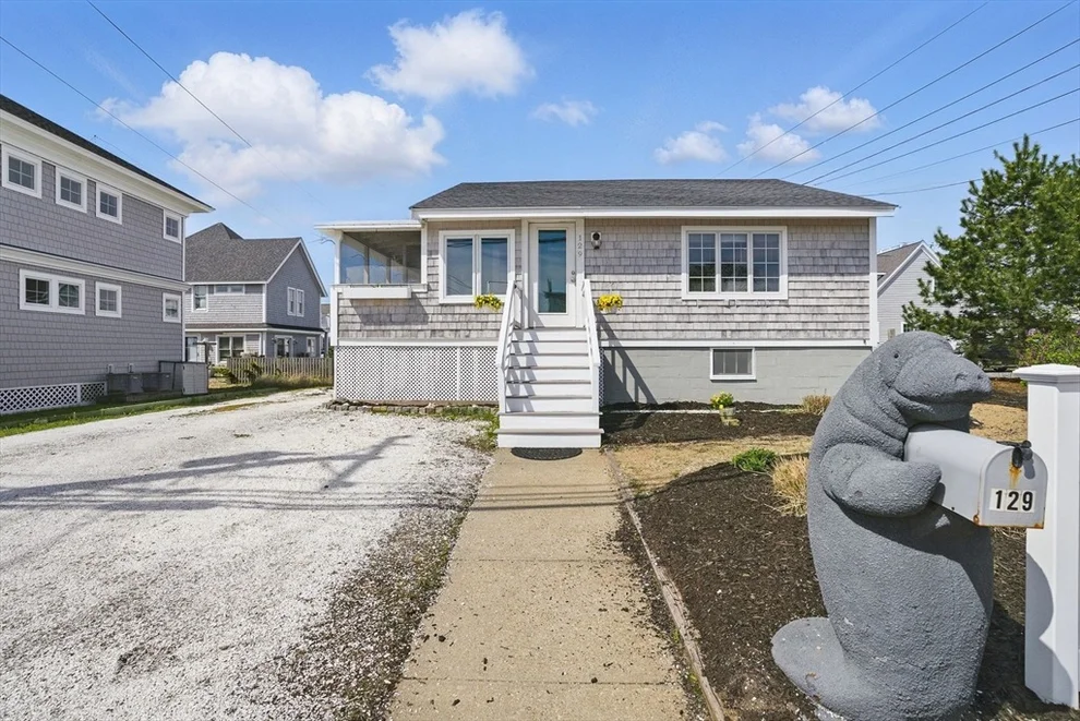 Unit for sale at 129 Northern Blvd, Newbury, MA 01951