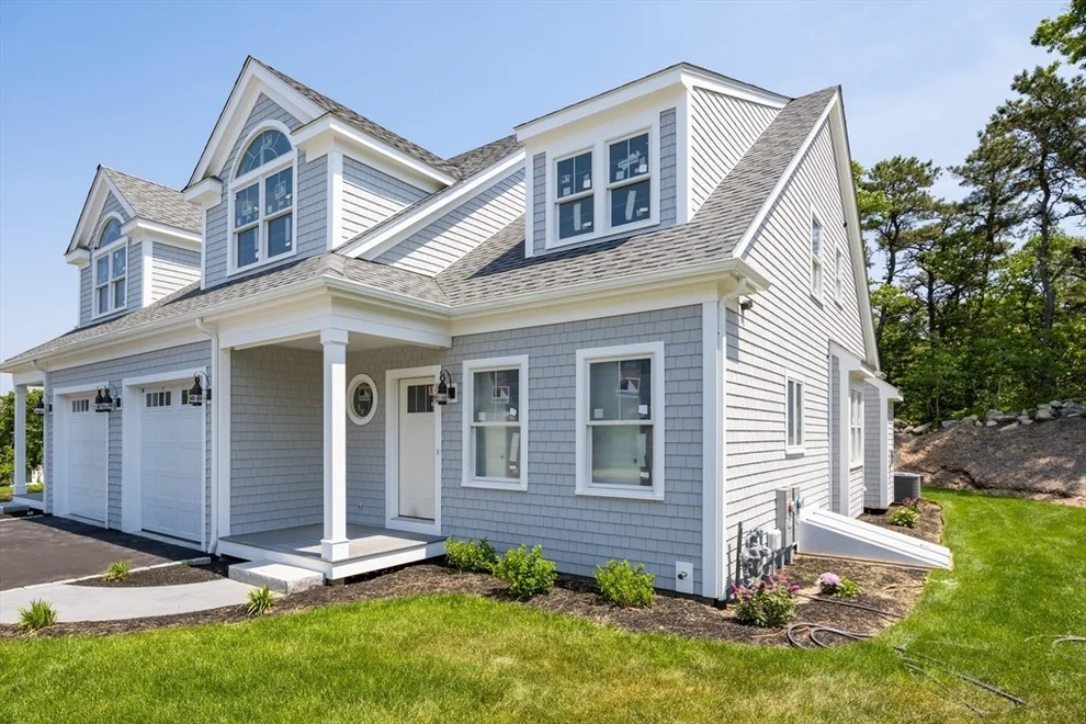 Unit for sale at 213 N Falmouth Hwy, Falmouth, MA 02556