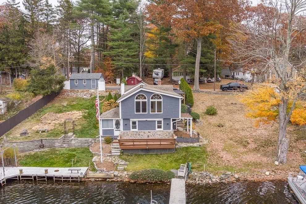 Unit for sale at 59 Cranberry Meadow Shore Rd, Charlton, MA 01507