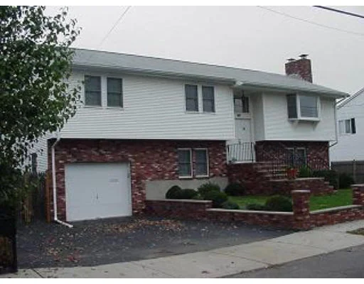 Unit for sale at 40 Whitin Ave, Revere, MA 02151