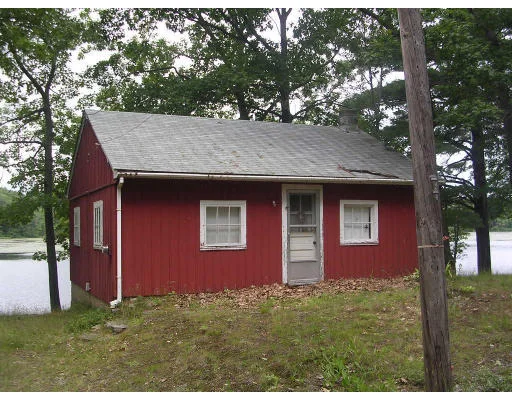 Unit for sale at 15 Causeway Shores, Dudley, MA 01571