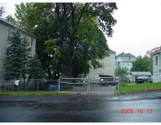 Unit for sale at 19 Louise St., Worcester, MA 01604