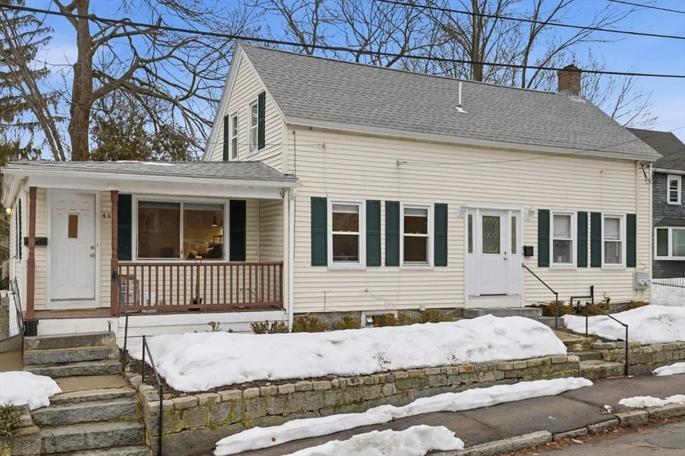 Unit for sale at 39 Cross St, Quincy, MA 02169