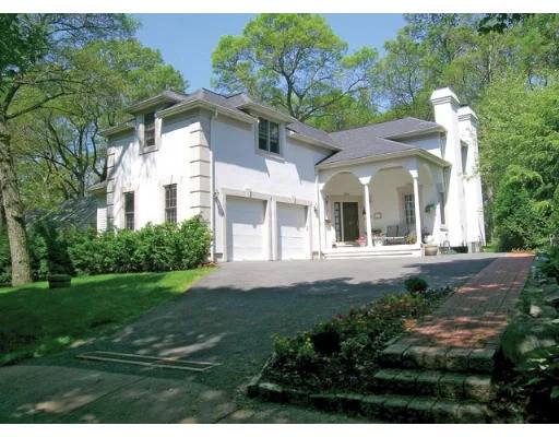 Unit for sale at 43 Newbrook Circle, Newton, MA 02467