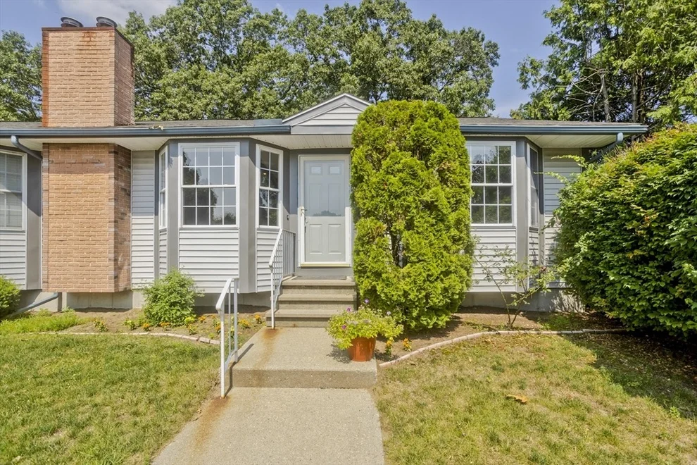 Unit for sale at 104 Johnson Rd, Chicopee, MA 01022