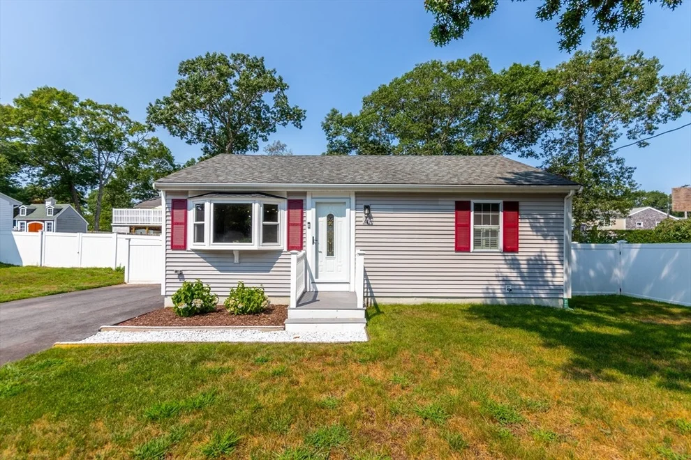 Unit for sale at 4 Standish Ave, Wareham, MA 02538