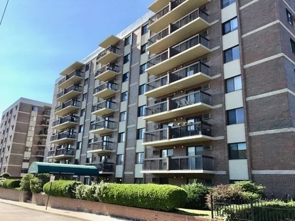 Unit for sale at 10 Williams St, Watertown, MA 02472