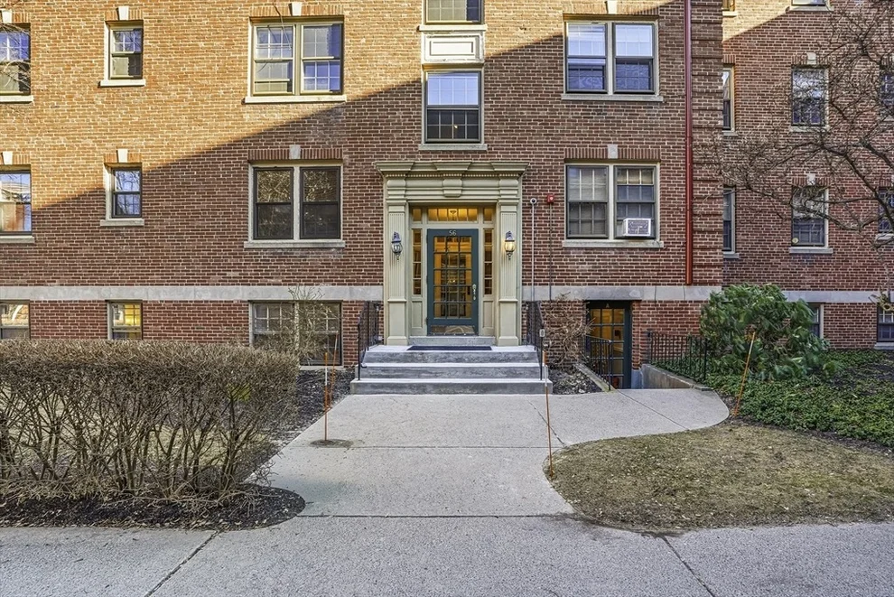 Unit for sale at 56 Elm St, Worcester, MA 01609