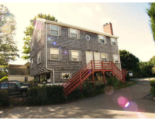 Unit for sale at 104 Green St, Marblehead, MA 01945