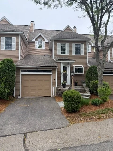 Unit for sale at 5 Fairway View Ln., Norton, MA 02766