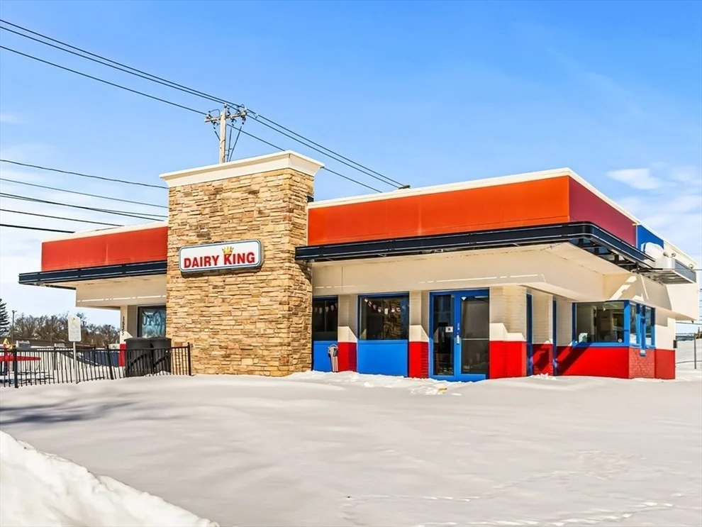 Unit for sale at 1535 Memorial Drive, Chicopee, MA 01020