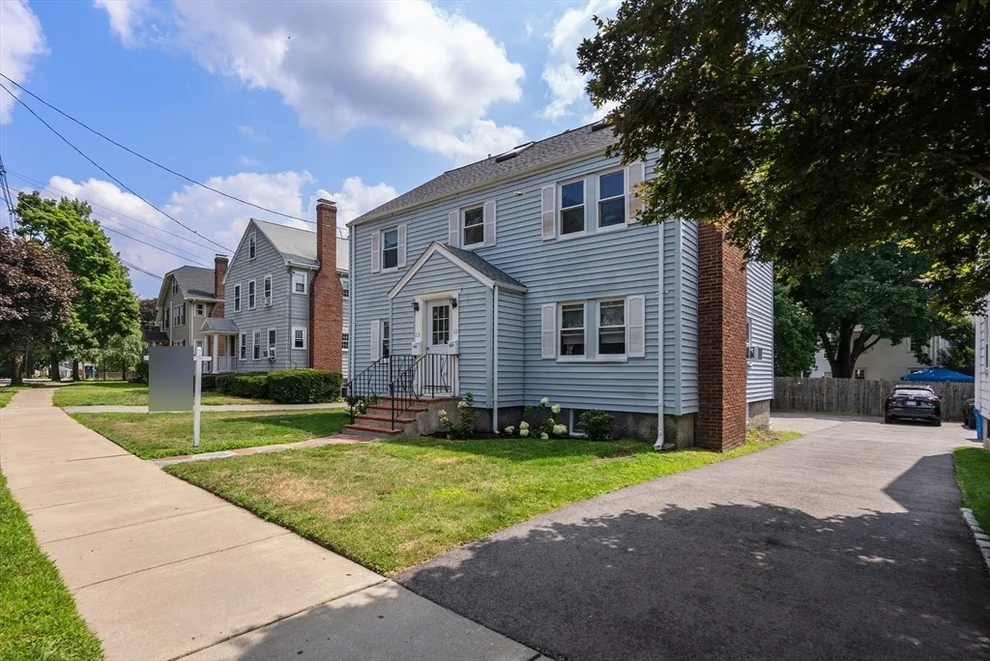 Unit for sale at 11-13 Cross Street, Belmont, MA 02478