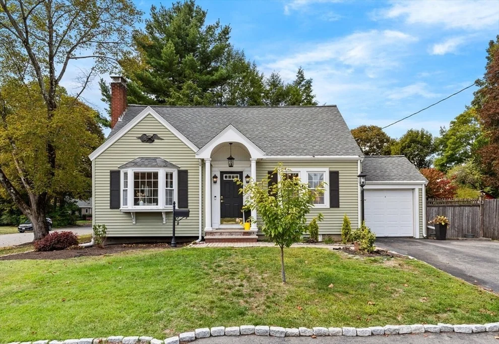 Unit for sale at 5 Elmhurst Road, Stoneham, MA 02180