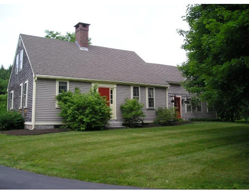 Unit for sale at 370 Manning Street, Holden, MA 01522