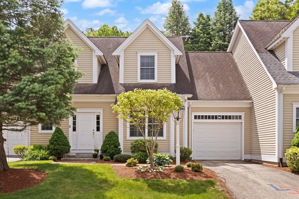 Unit for sale at 725 Boston Post Rd, Sudbury, MA 01776