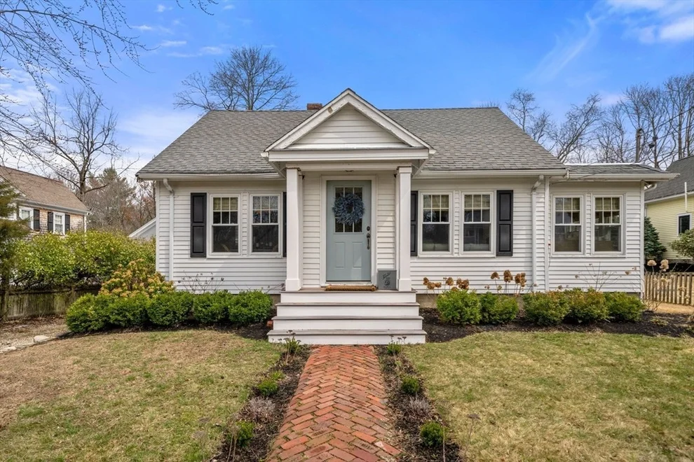 Unit for sale at 386 Country Way, Scituate, MA 02066