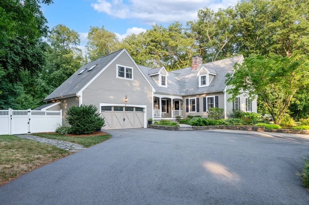 Unit for sale at 4 Dicarlo Rd, Hopkinton, MA 01748