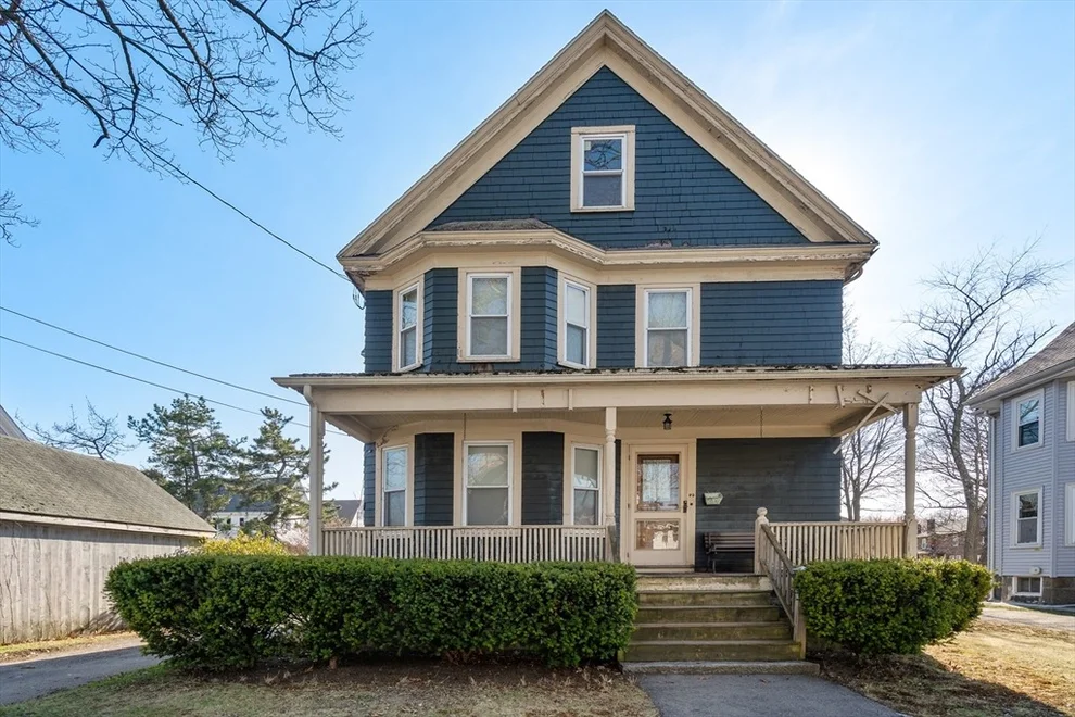 Unit for sale at 73 Taylor St, Quincy, MA 02170