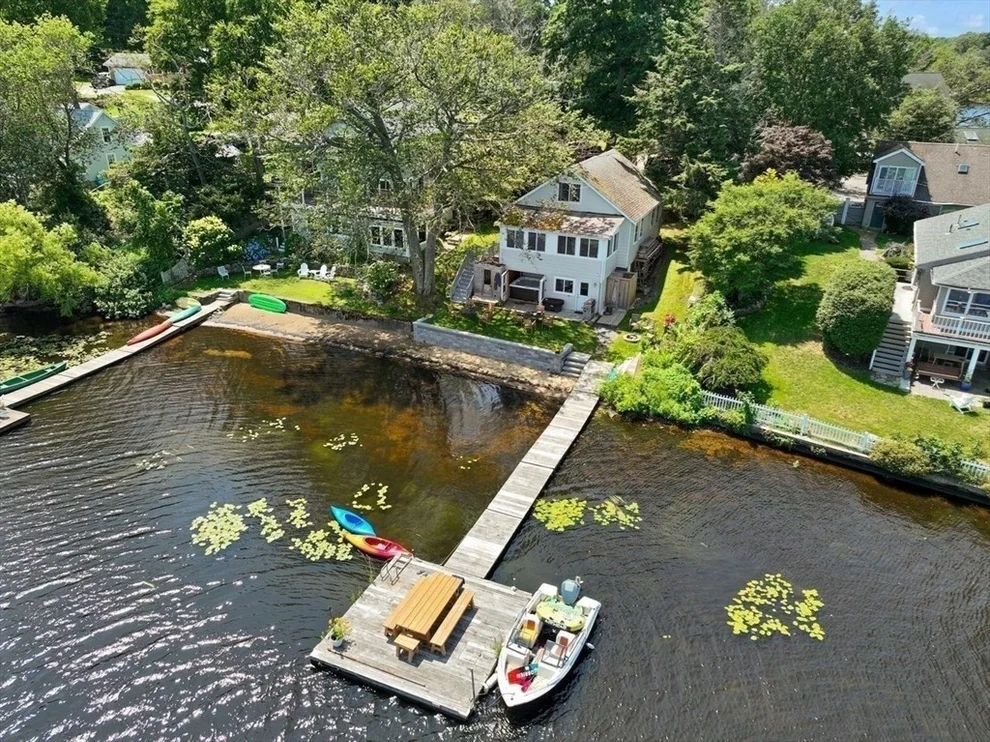 Unit for sale at 44 Lakeshore Dr, Essex, MA 01929