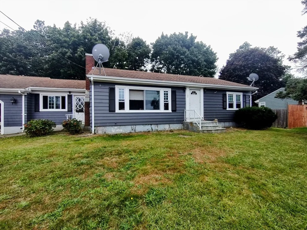 Unit for sale at 109 Kaufman Rd, Tiverton, RI 02878