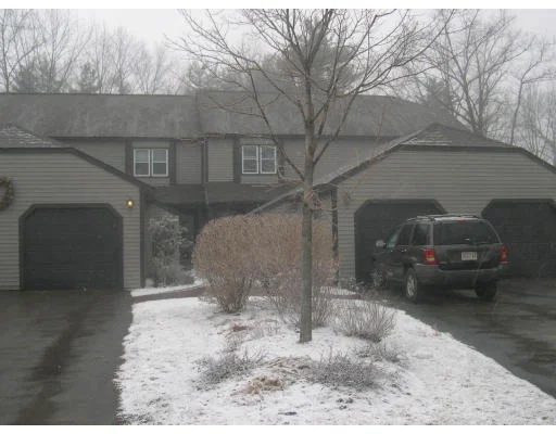 Unit for sale at 27C Highfield Rd., Charlton, MA 01507