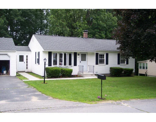 Unit for sale at 23 Chapman Park, Gardner, MA 01440