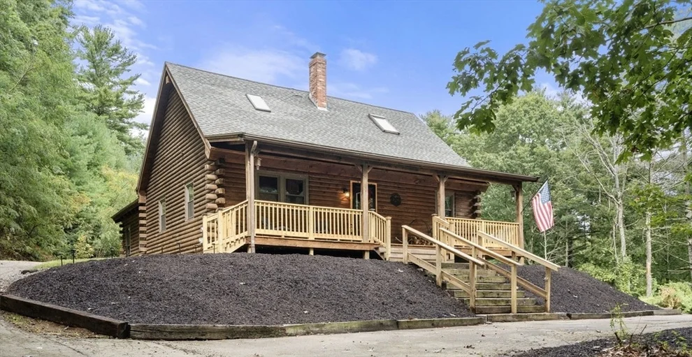 Unit for sale at 198 Plympton St, Middleboro, MA 02346