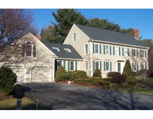 Unit for sale at 190 Grant St, Lexington, MA 02420