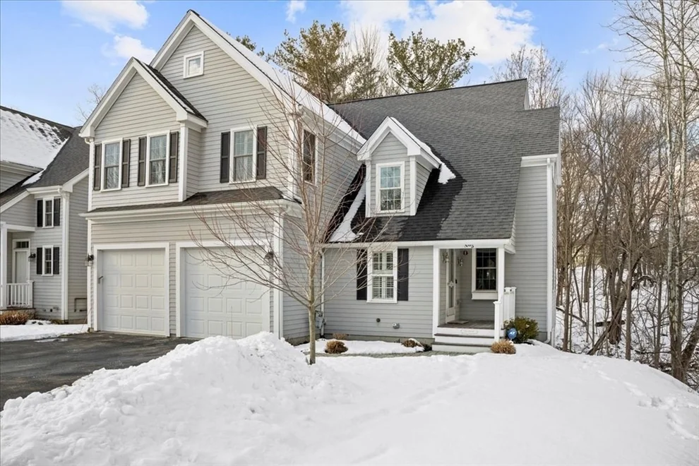 Unit for sale at 5 Country Candle Lane, Northborough, MA 01532