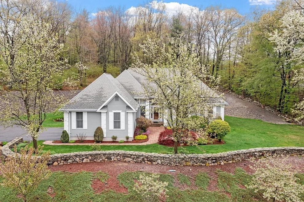 Unit for sale at 130 Temple Street, Gardner, MA 01440