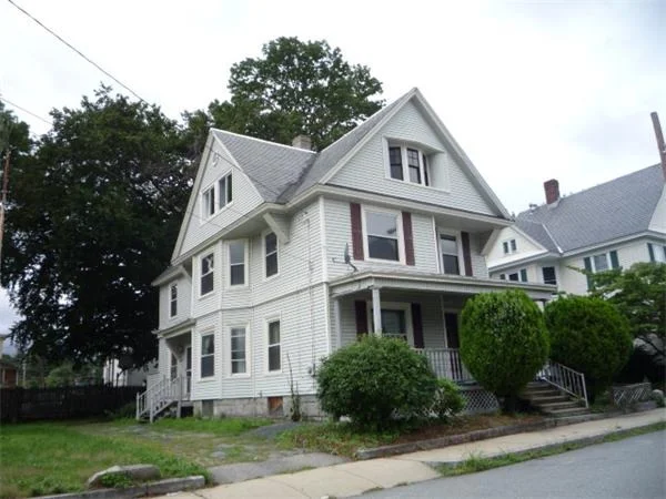 Unit for sale at 19 Warwick St., Lowell, MA 01851