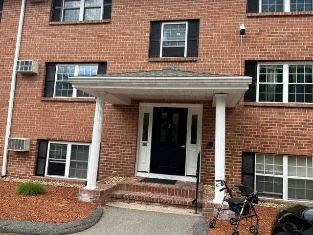Unit for sale at 41 Leonard Rd, Boxborough, MA 01719