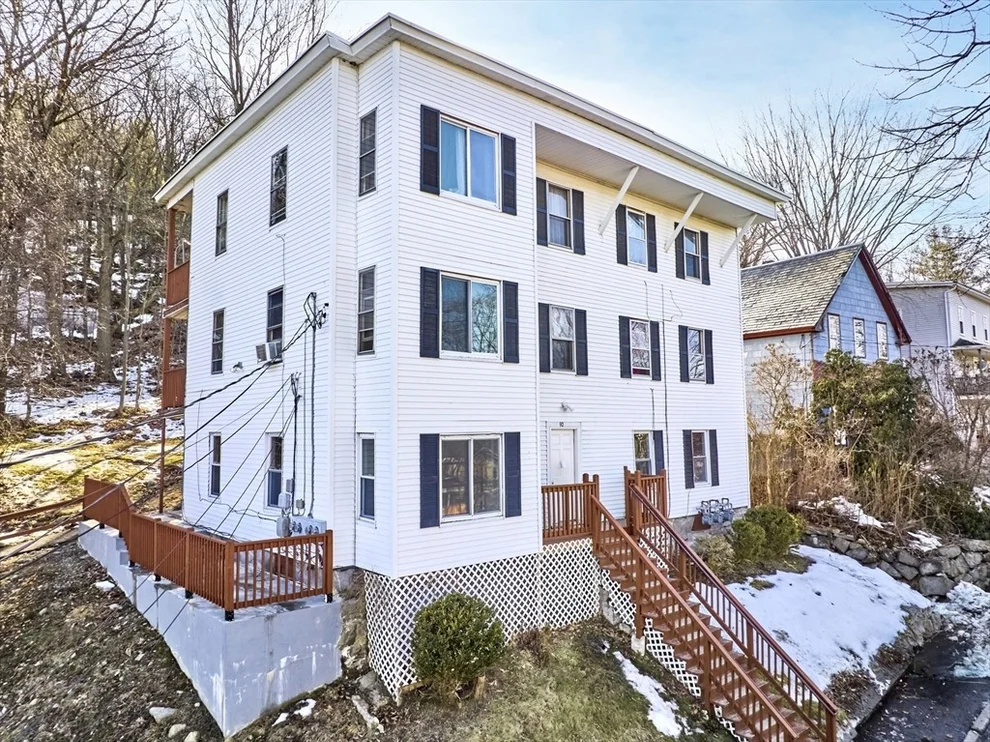 Unit for sale at 90 Leighton St, Fitchburg, MA 01420