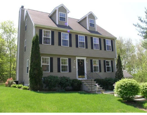 Unit for sale at 9 Lanes End, Westford, MA 01886